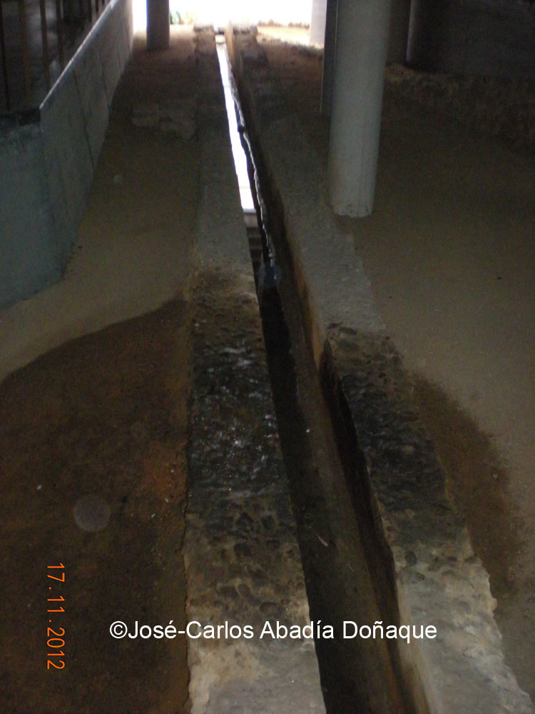 Restos del <i>Aqva Fontis Avreæ5-1000</i> Restos del <i>Aqva Fontis Avreæ5-1000</i>